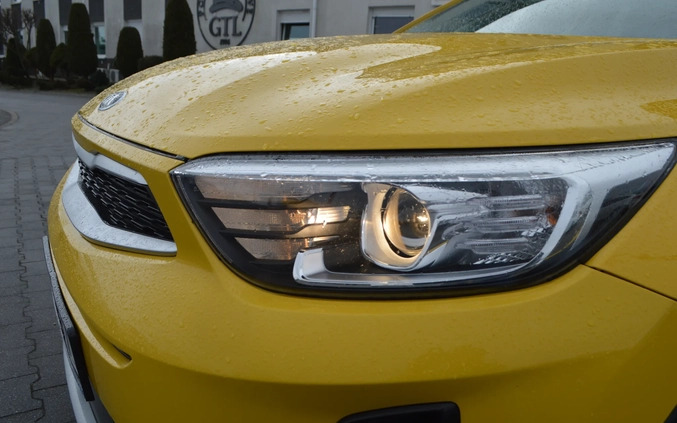 Kia Stonic cena 47847 przebieg: 244389, rok produkcji 2018 z Wolin małe 137